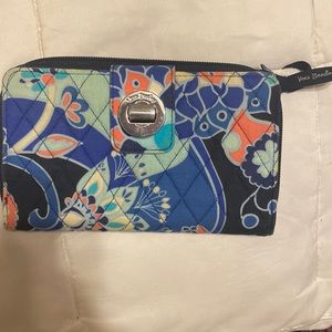 vera bradley wallet
